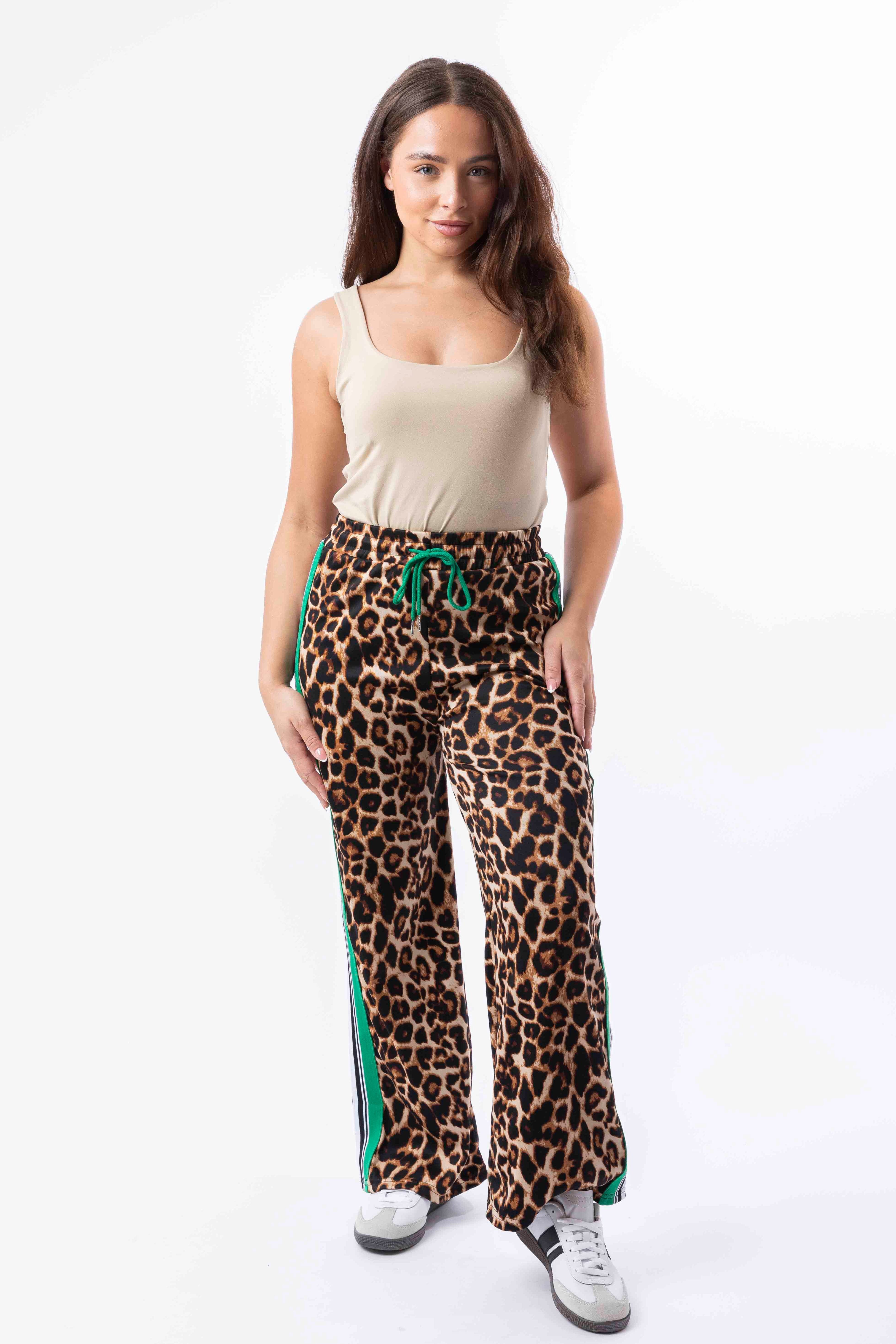 Contrast Panel Drawstring Wide Leg Leopard Print Joggers