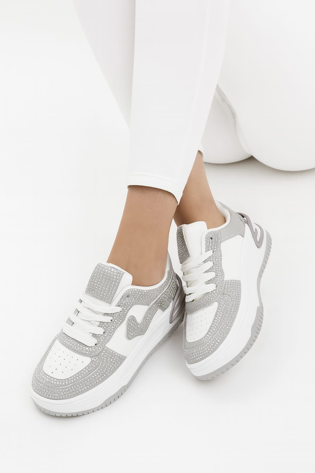 Wholesale Contrast Embellished Chunky Sole Faux Leather Sneakers (BOX OF 12)
