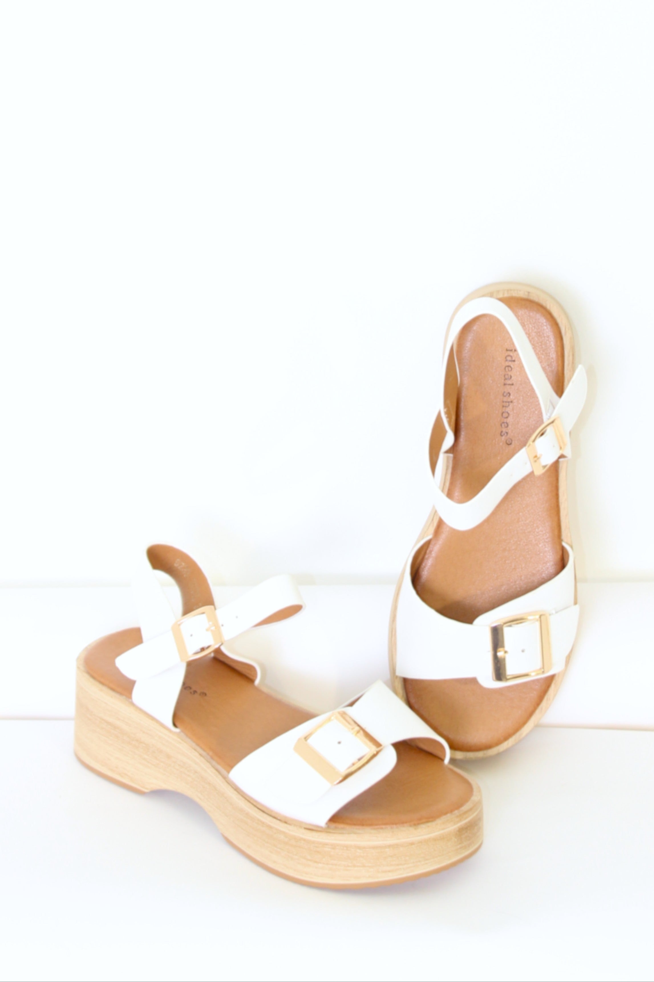 Wholesale Women's Cork Sole Platform Lightweight Sandals Shoes (BOX OF 12)