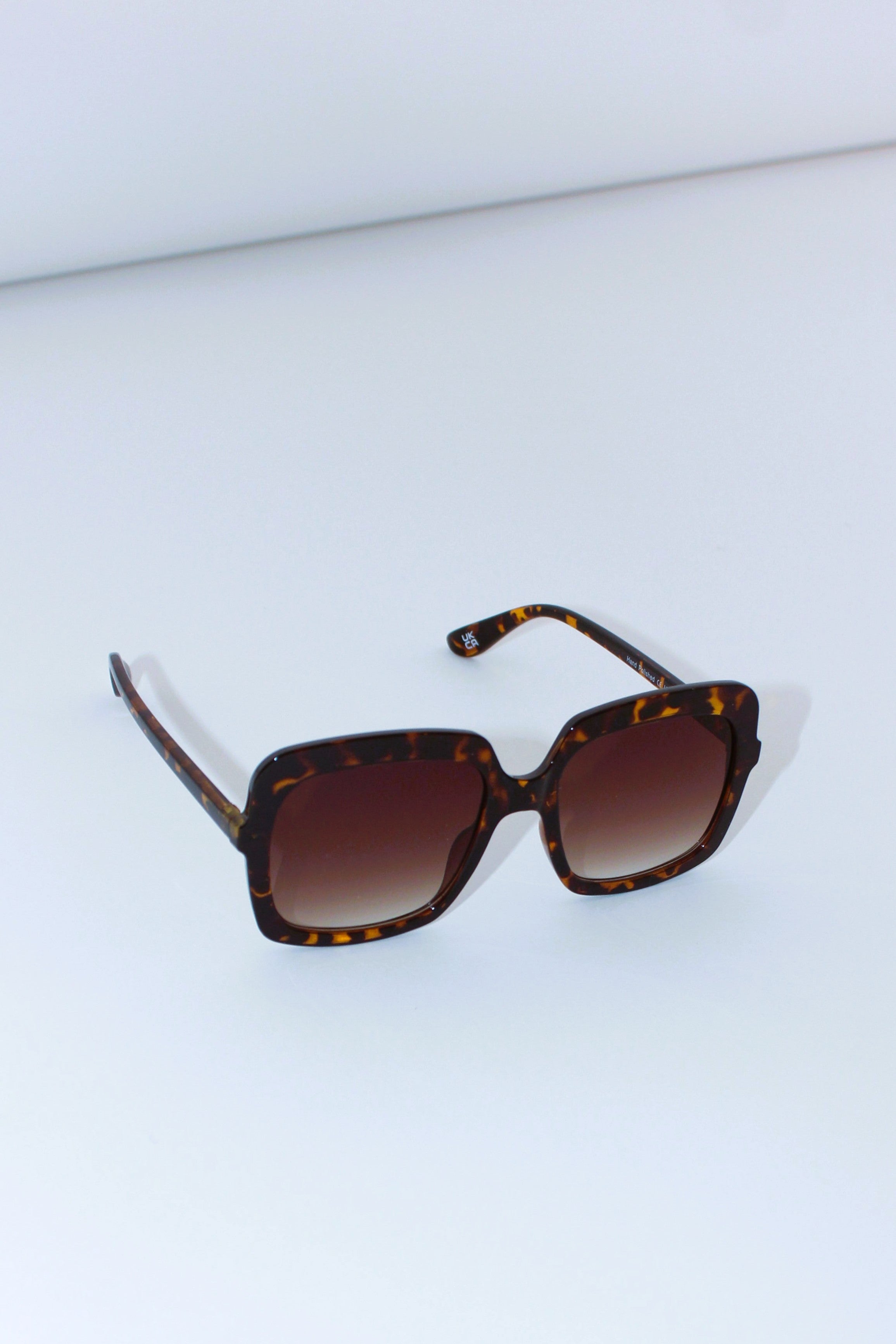 Wholesale Women’s Clear Frame UV 400 Square Sunglasses (BOX OF 12)