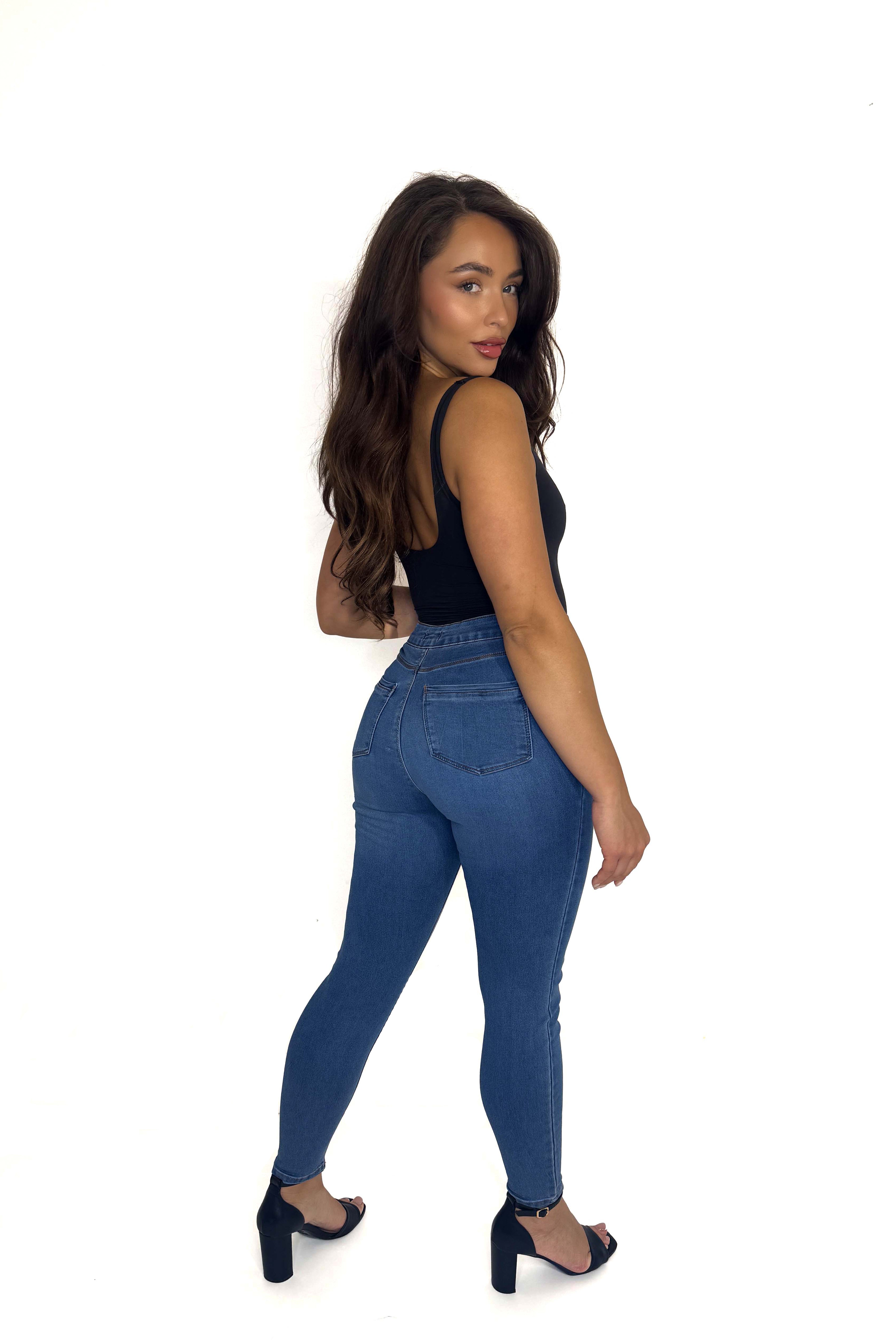 Stretchy Faded Relaxed Fit Jeans