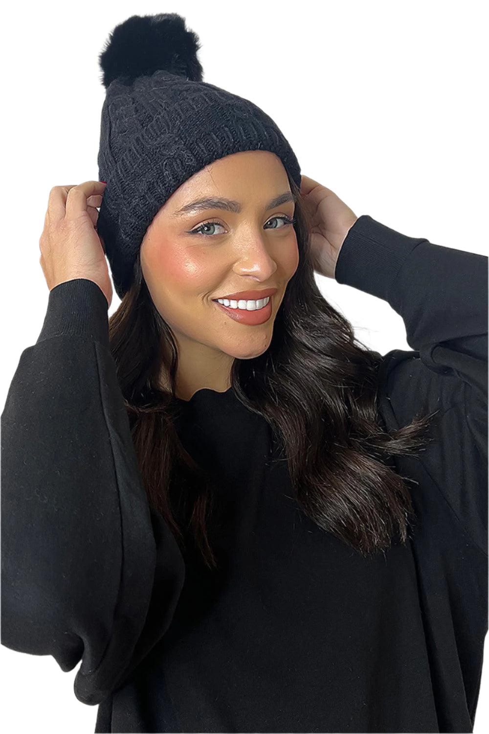 Detachable Faux Fur Pom Pom Knitted Beanie Hat-SinglePrice