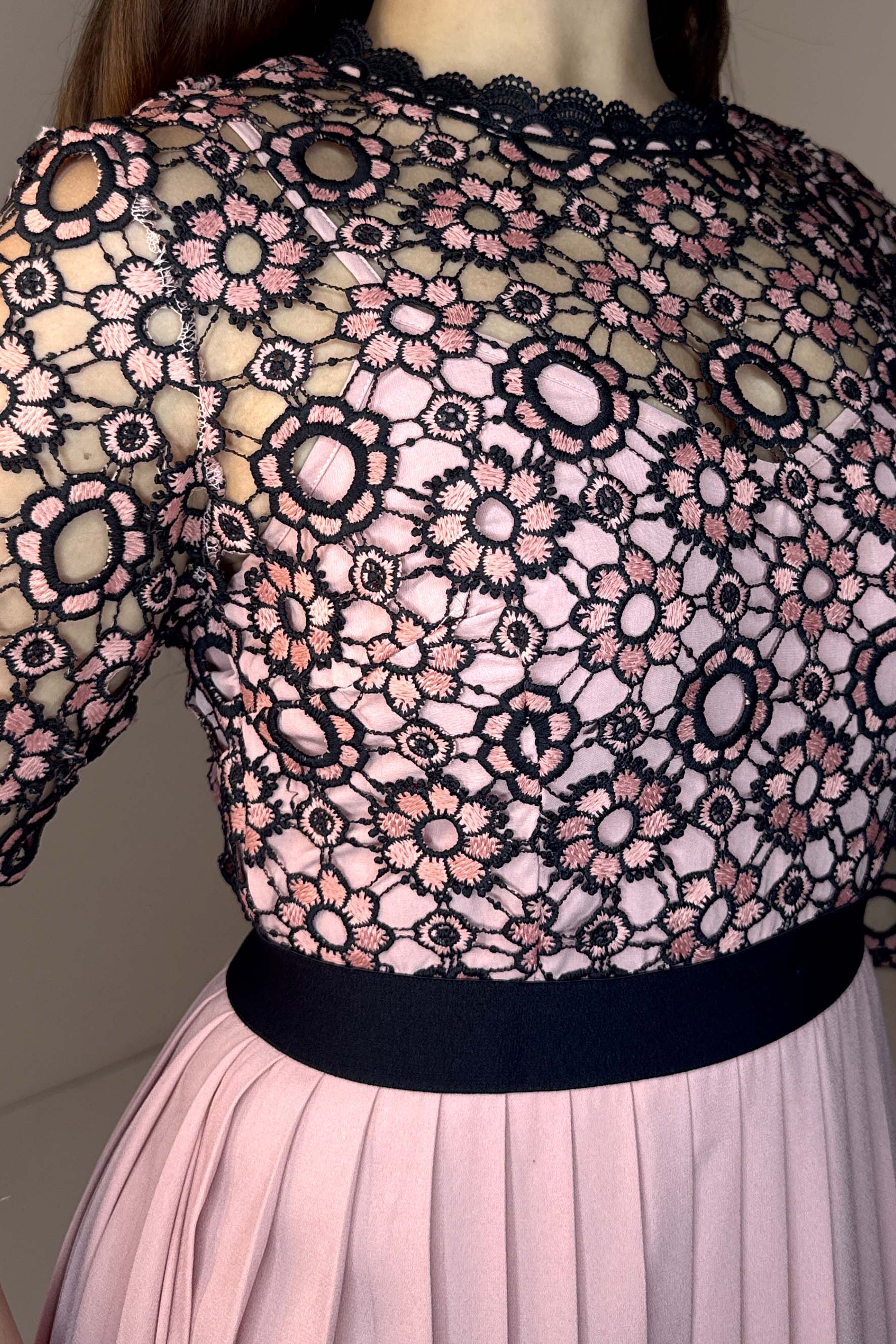 Wholesale Women's Crochet Detail Pleated Maxi Dress (PACK OF 10)