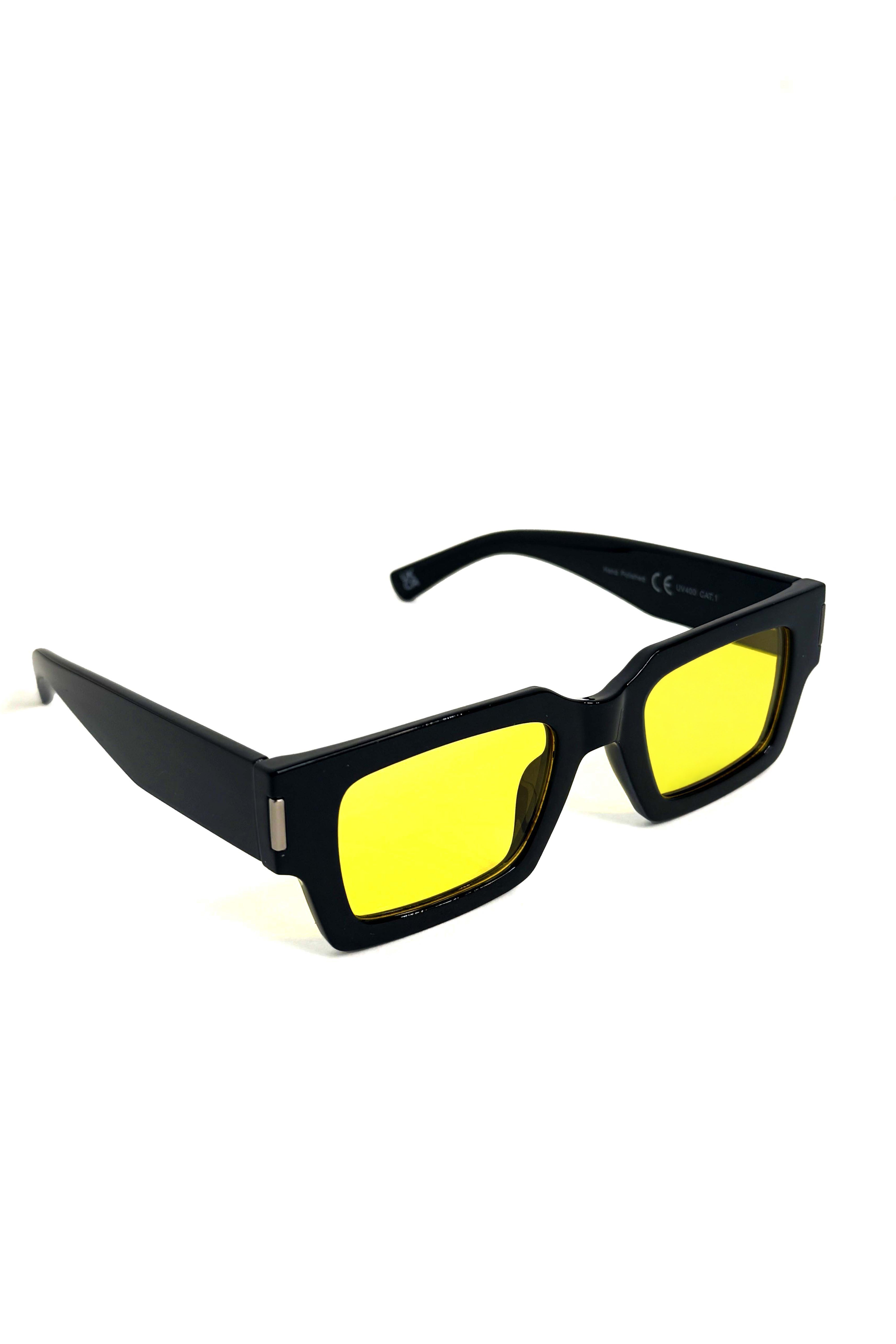 Wholesale Women’s UV 400 Rectangular Retro Sunglasses (BOX OF 12)