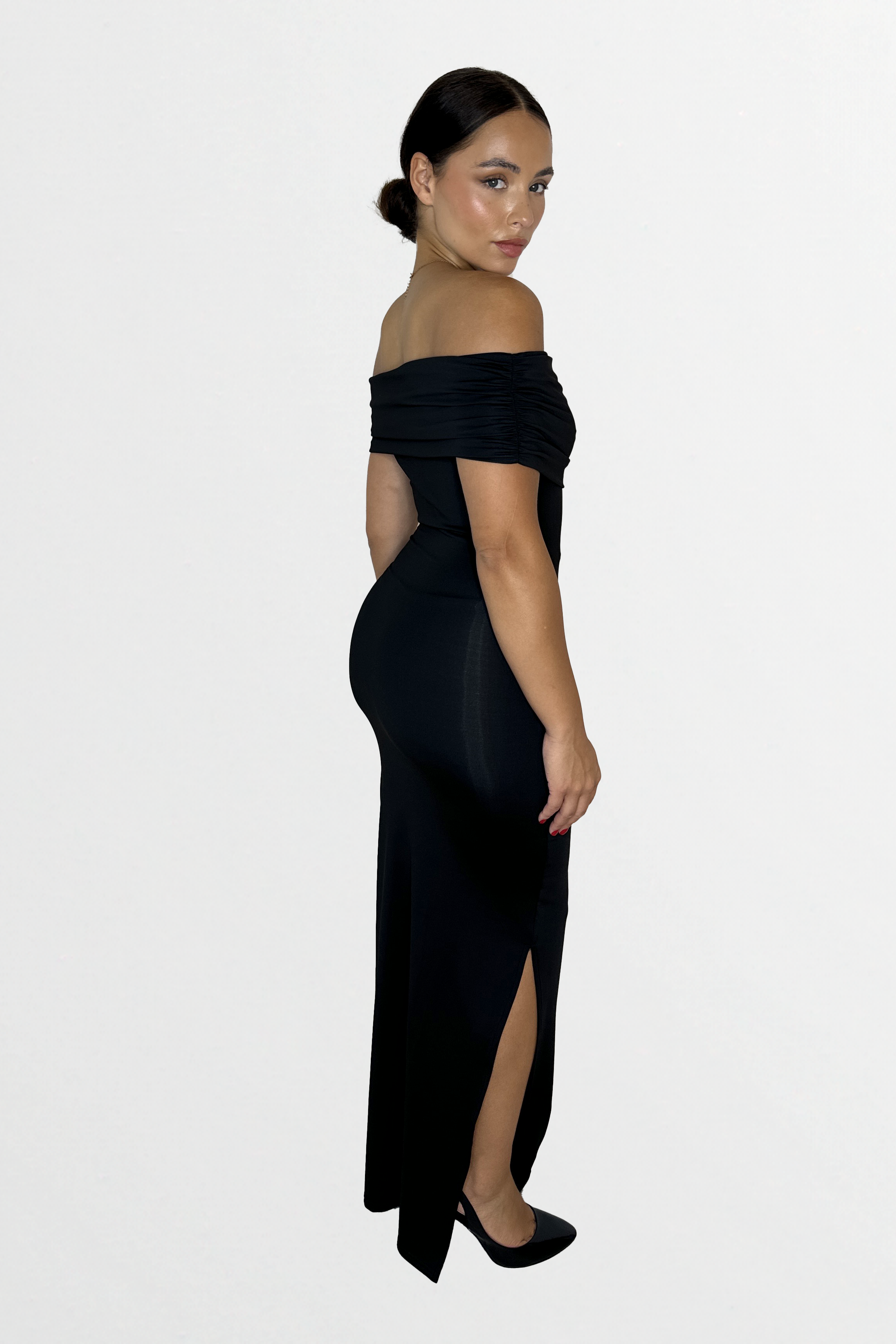 Stretchy Ruched Off The Shoulder Side Slit Slinky Maxi Dress-SinglePrice