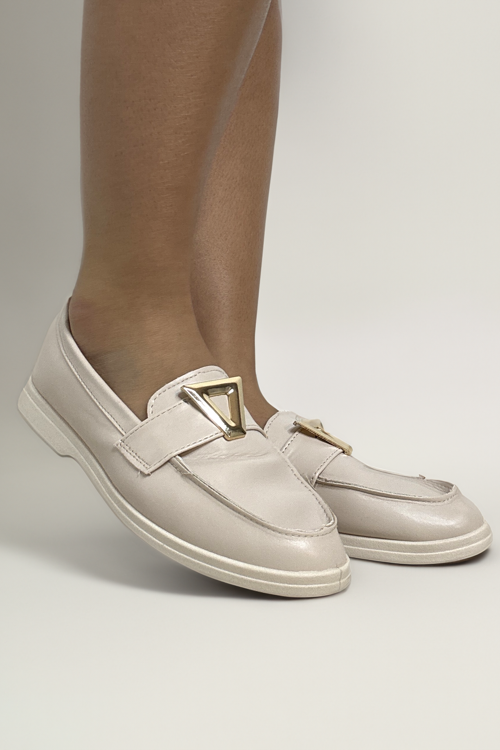 Wholesale Women's Wide Width Buckle Flat Shoes (PACK OF 12)