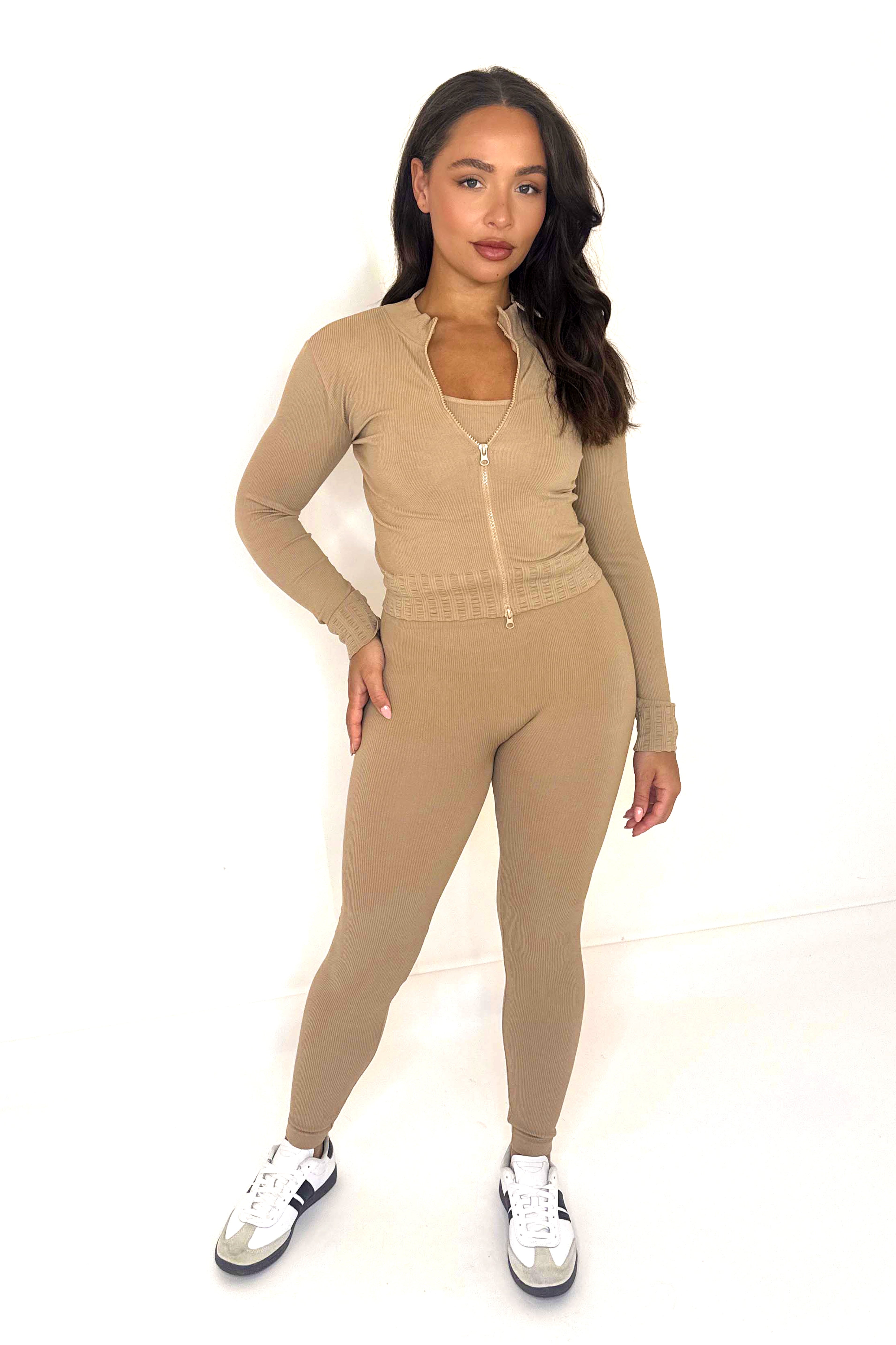 Wholesale Women's Double Zip Fastening Cropped Top And Leggings Ribbed 3 Piece Activewear Set (PACK OF 6)