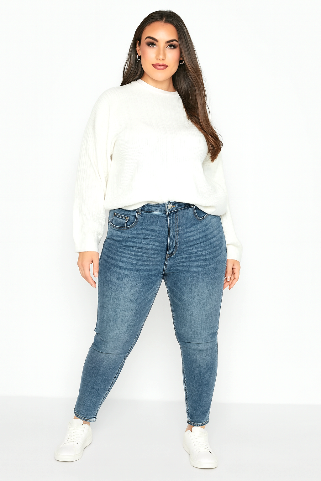 Wholesale Women's Plus Size Mid Rise Skinny Jeans (PACK OF 8)