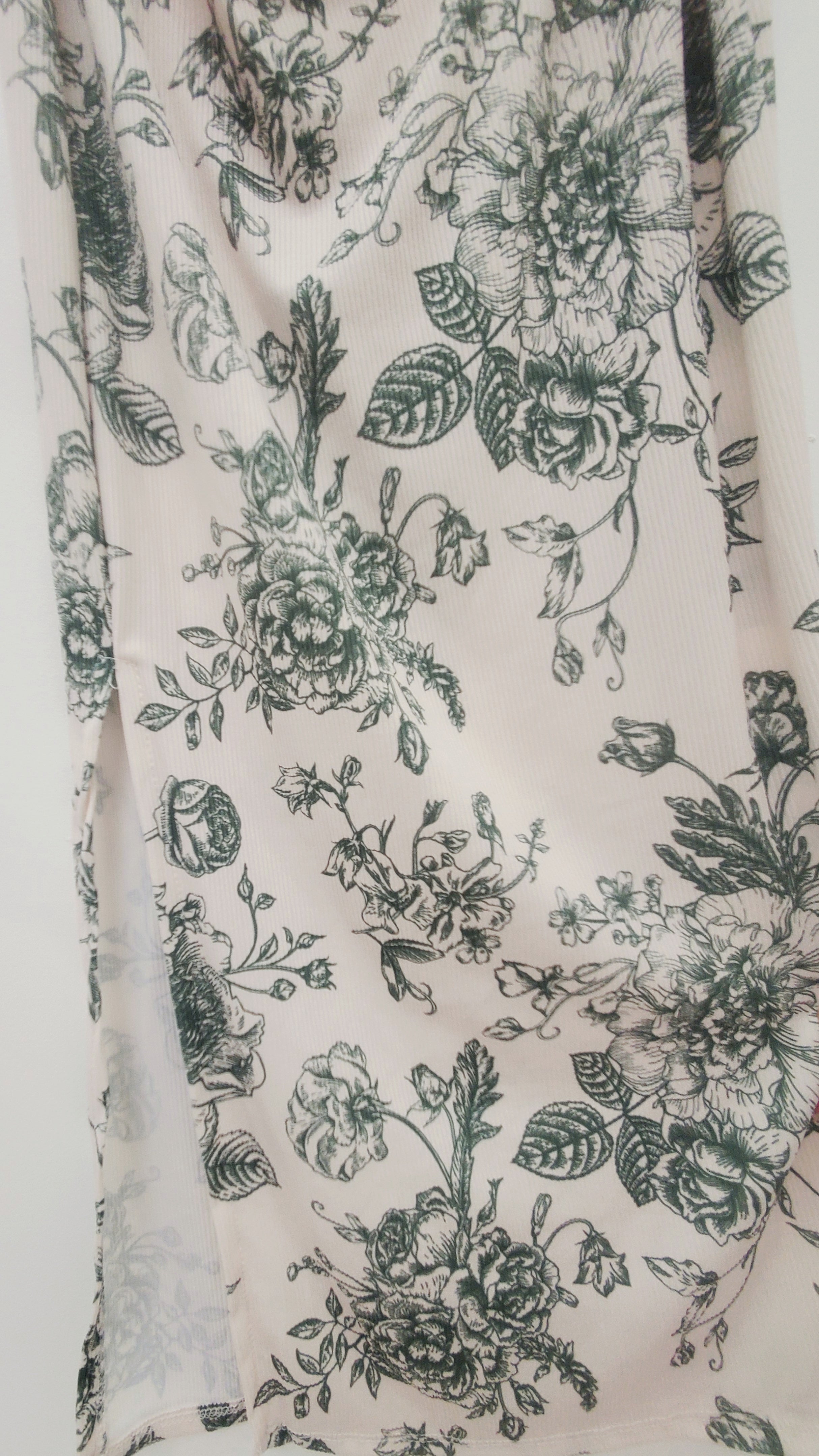 Ruched Side Slit Flower Print Midaxi Dress