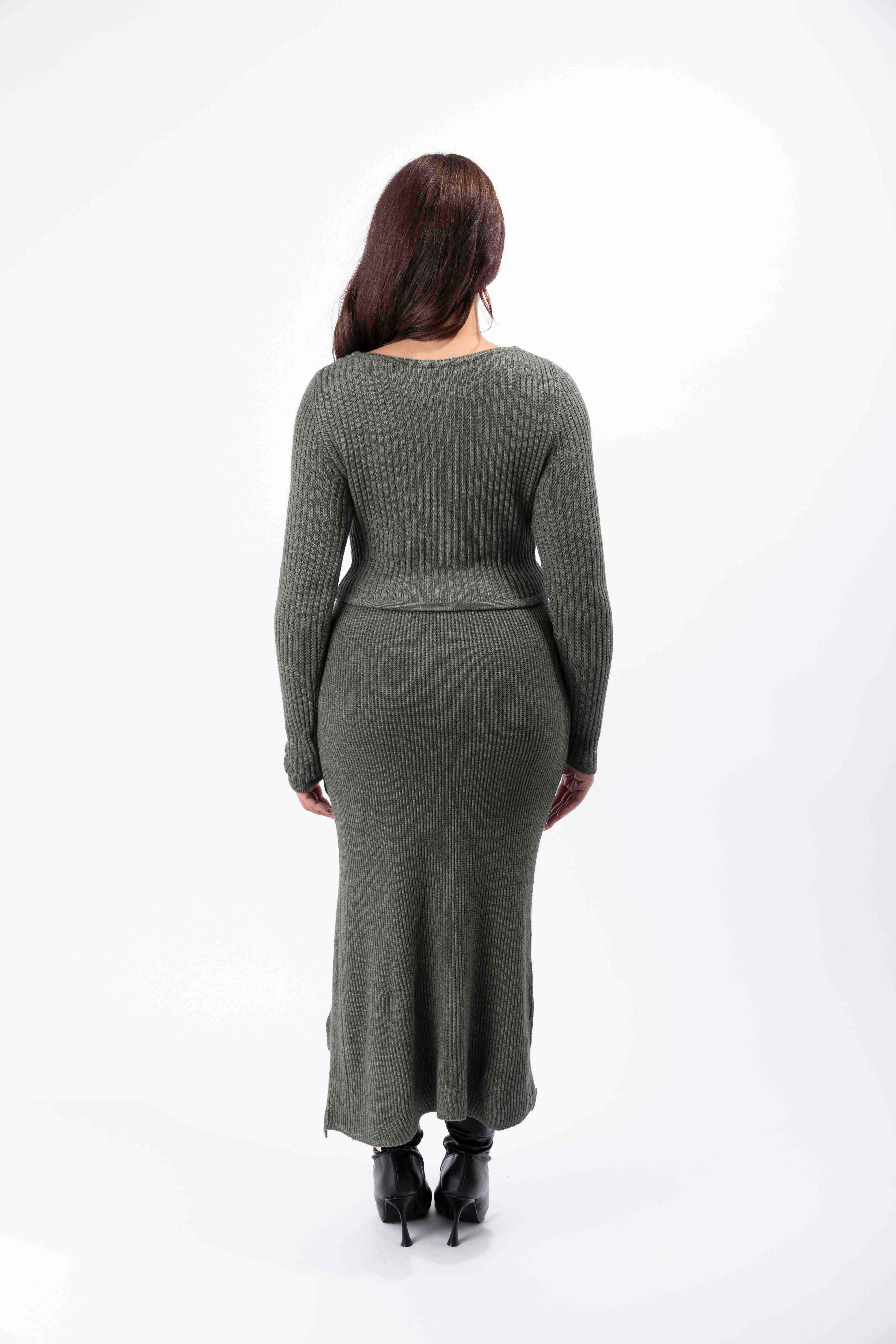 Wholesale Women's Front Split Skirt And Pullover Knitted Set (PACK OF 3)