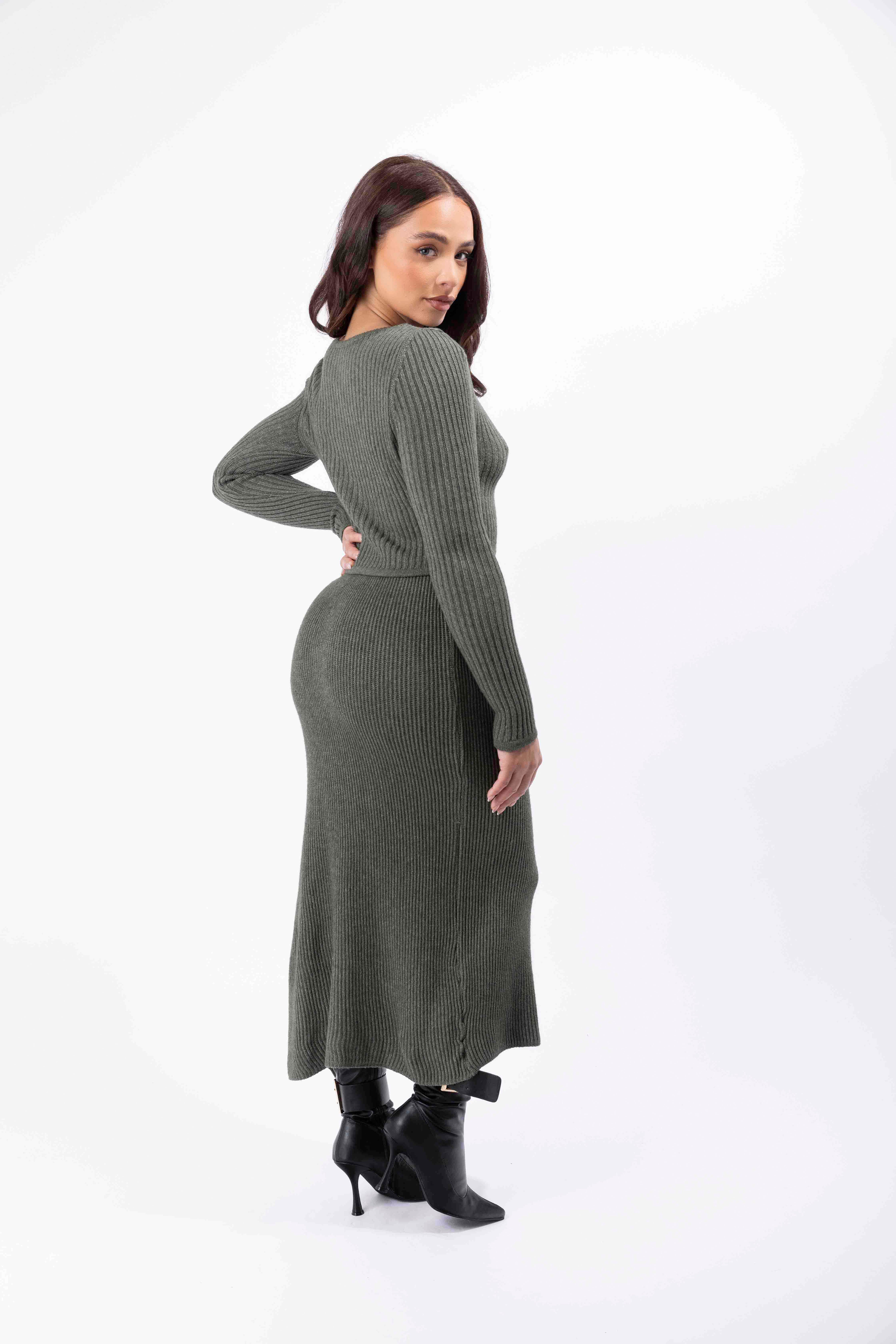 Wholesale Women's Front Split Skirt And Pullover Knitted Set (PACK OF 3)