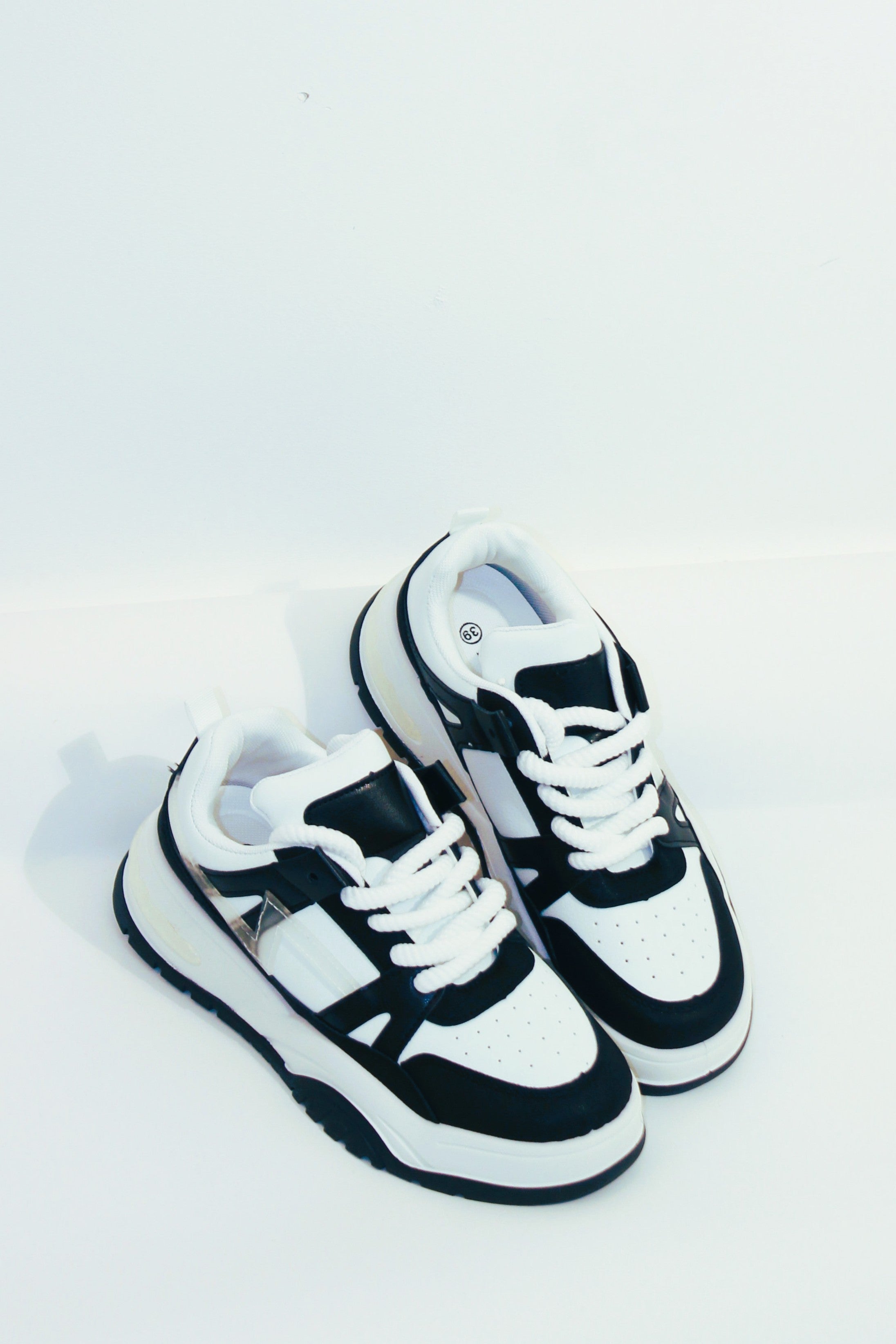 Wholesale Women's Chunky Lace-Up Contrast Sneakers Shoes (BOX OF 12)