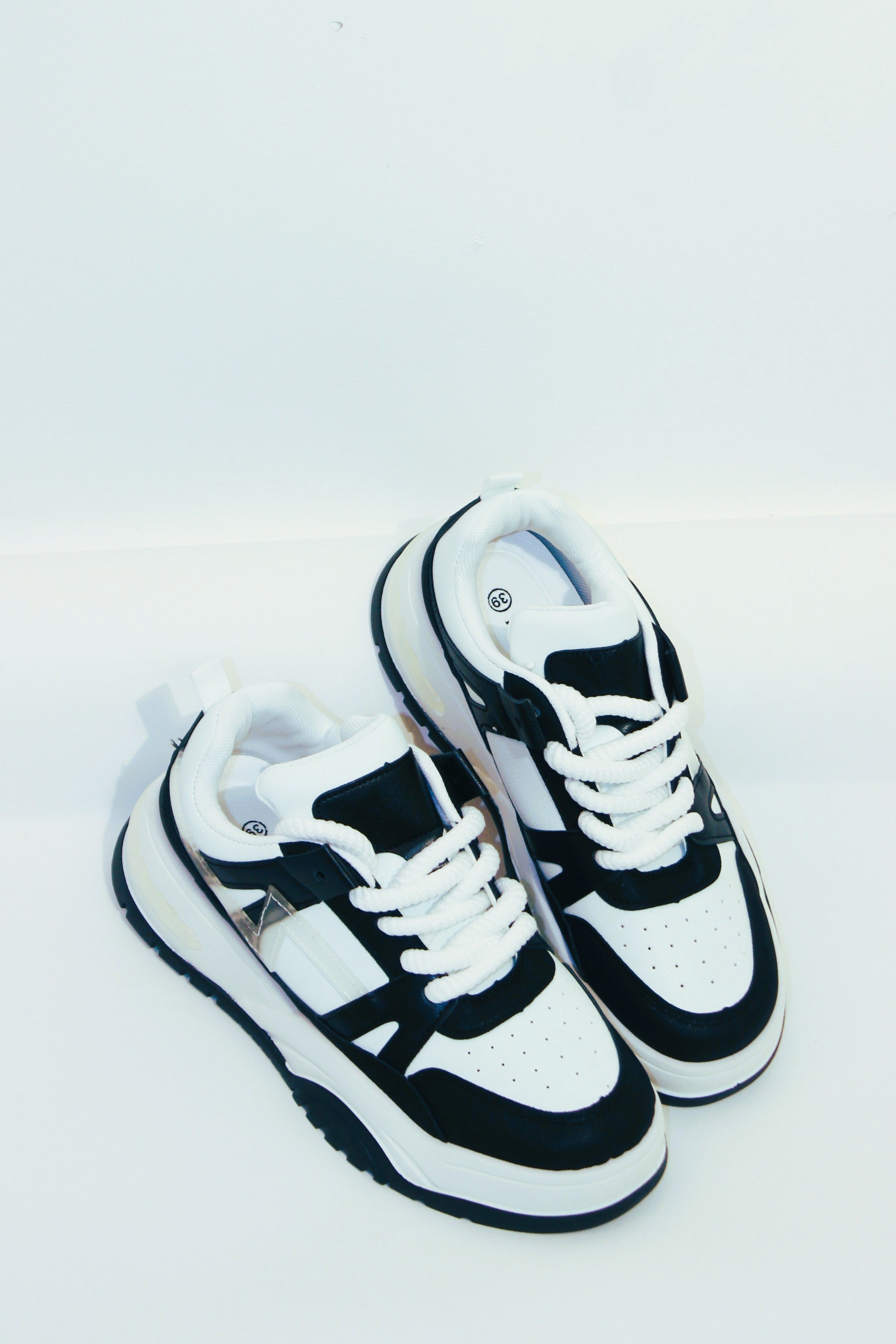 Wholesale Women's Chunky Lace-Up Contrast Sneakers Shoes (BOX OF 12)
