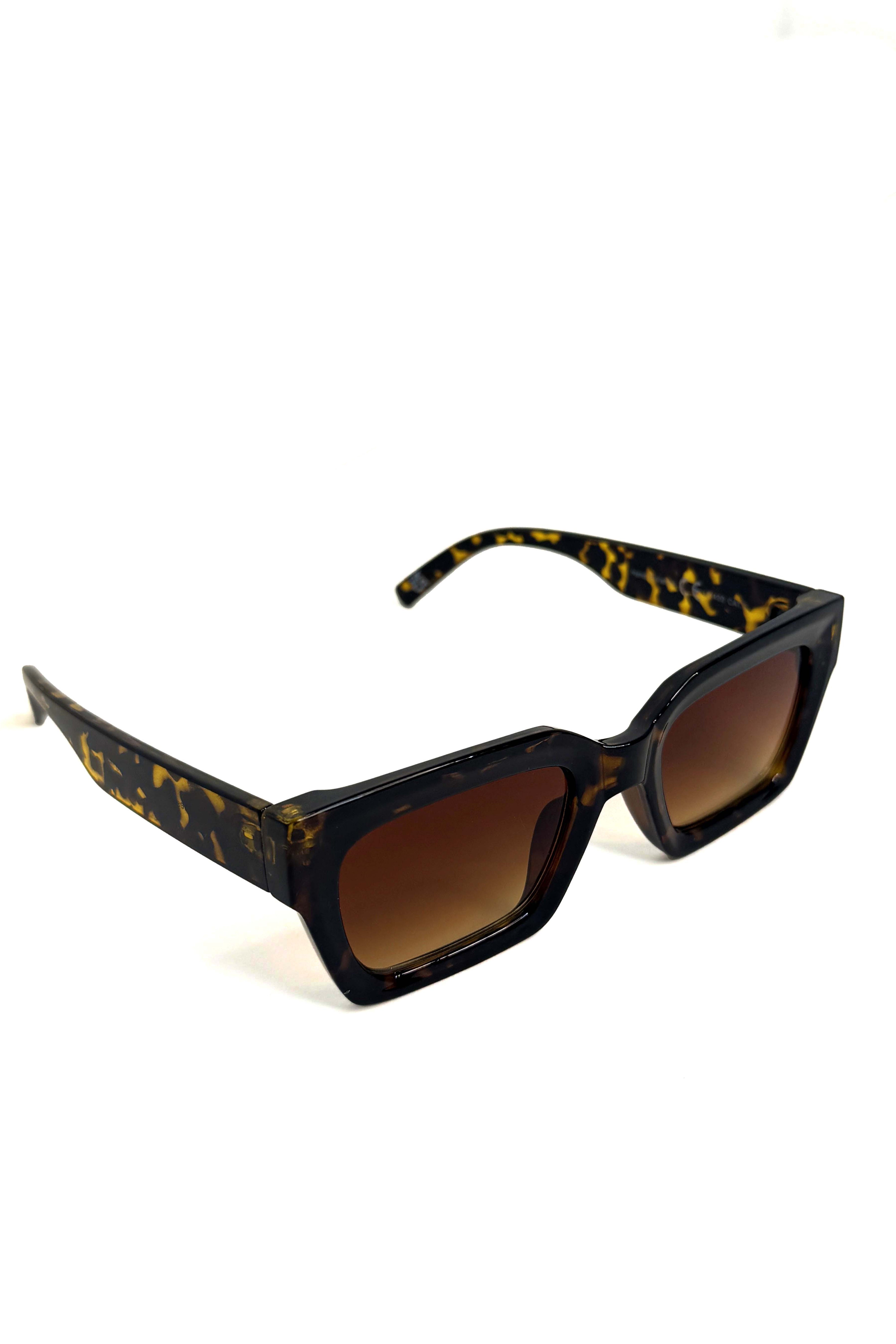 Wholesale Women’s UV 400 Chunky Square Sunglasses (BOX OF 12)