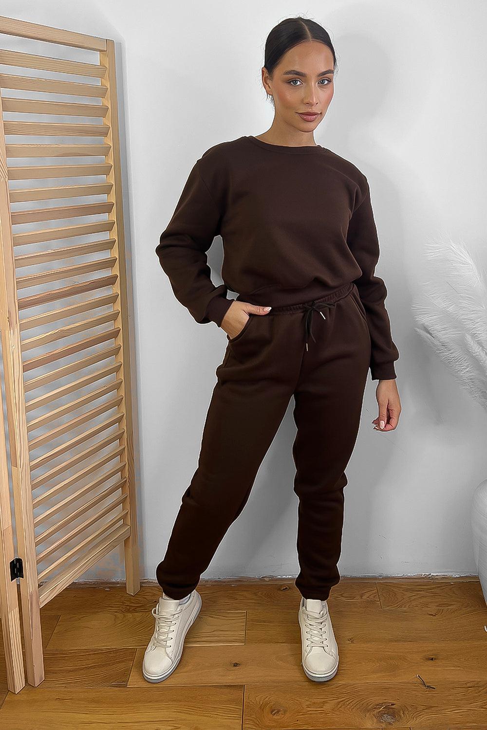 Minimalistic Cropped Sweatshirt And Trousers Tracksuit-SinglePrice