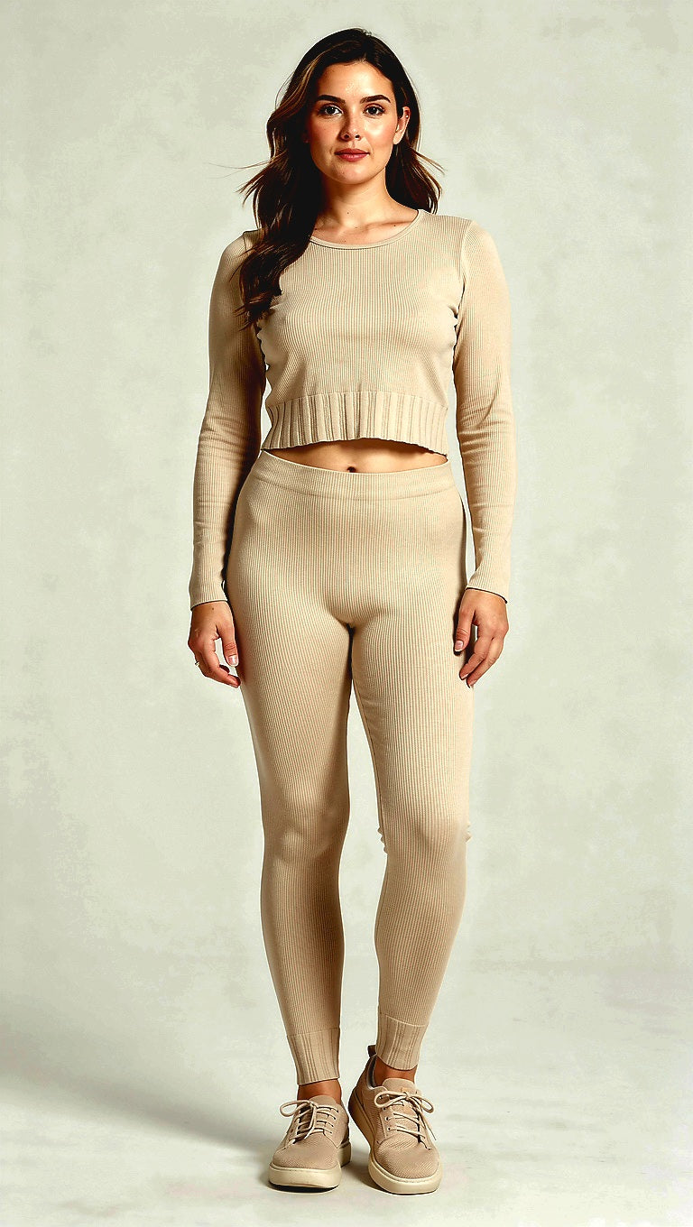 Elastic Push Up Effect Crop Top And Leggings Set